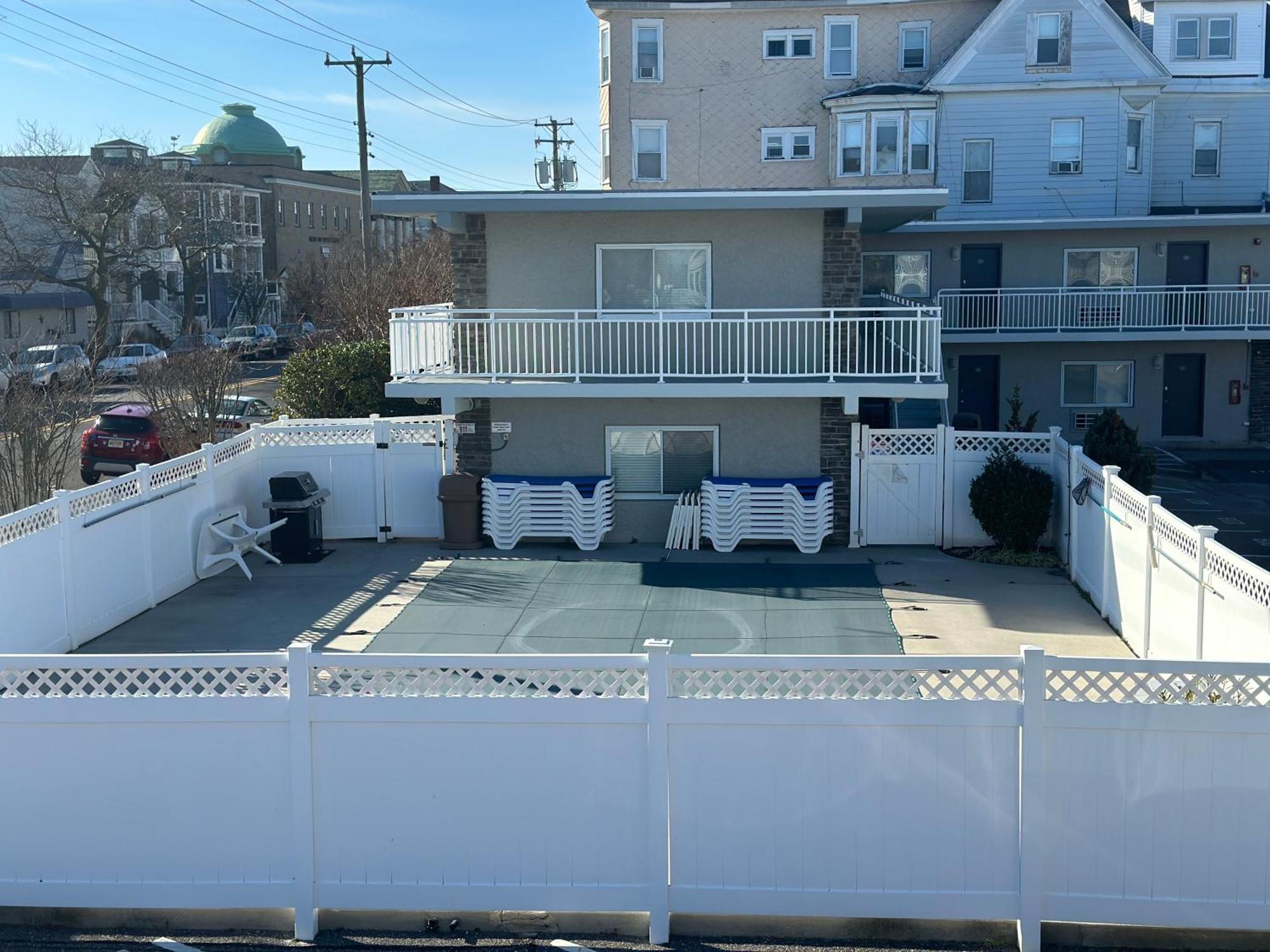Beautiful Condo Sleeps 4- Only 2 Blocks From Beach Ocean City Exterior photo